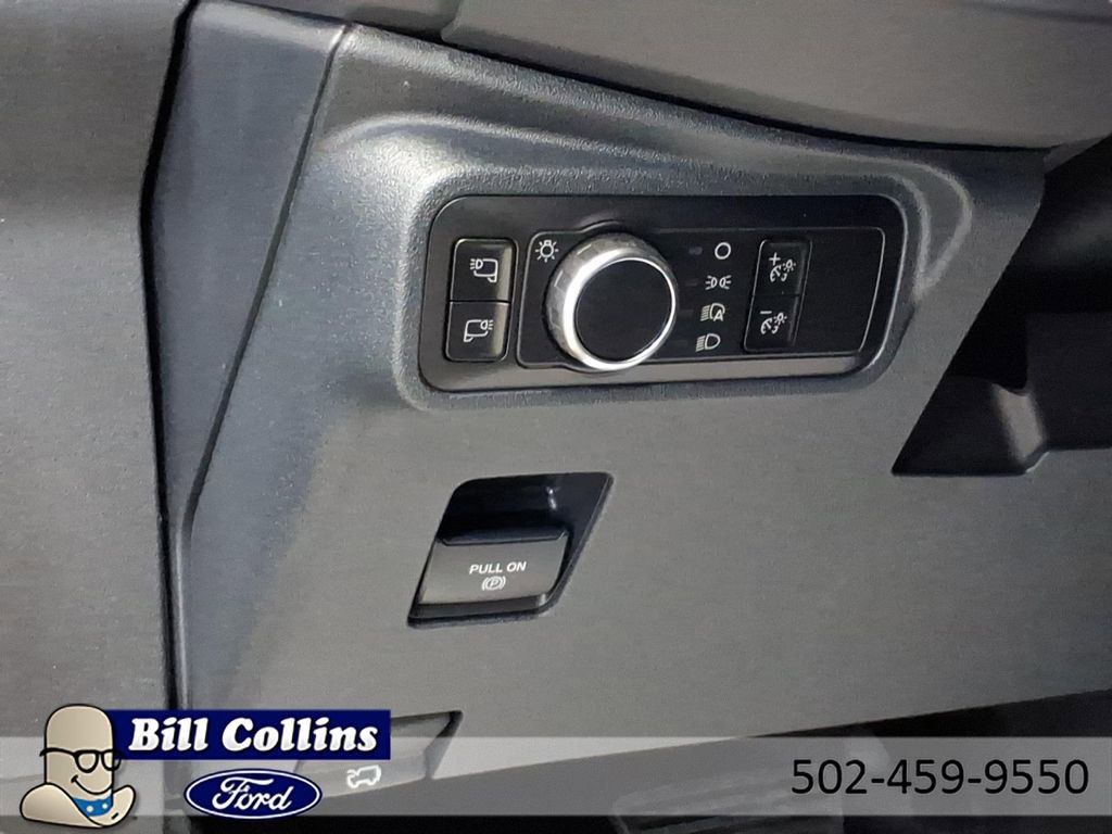 New 2025 Ford Bronco Badlands image 13