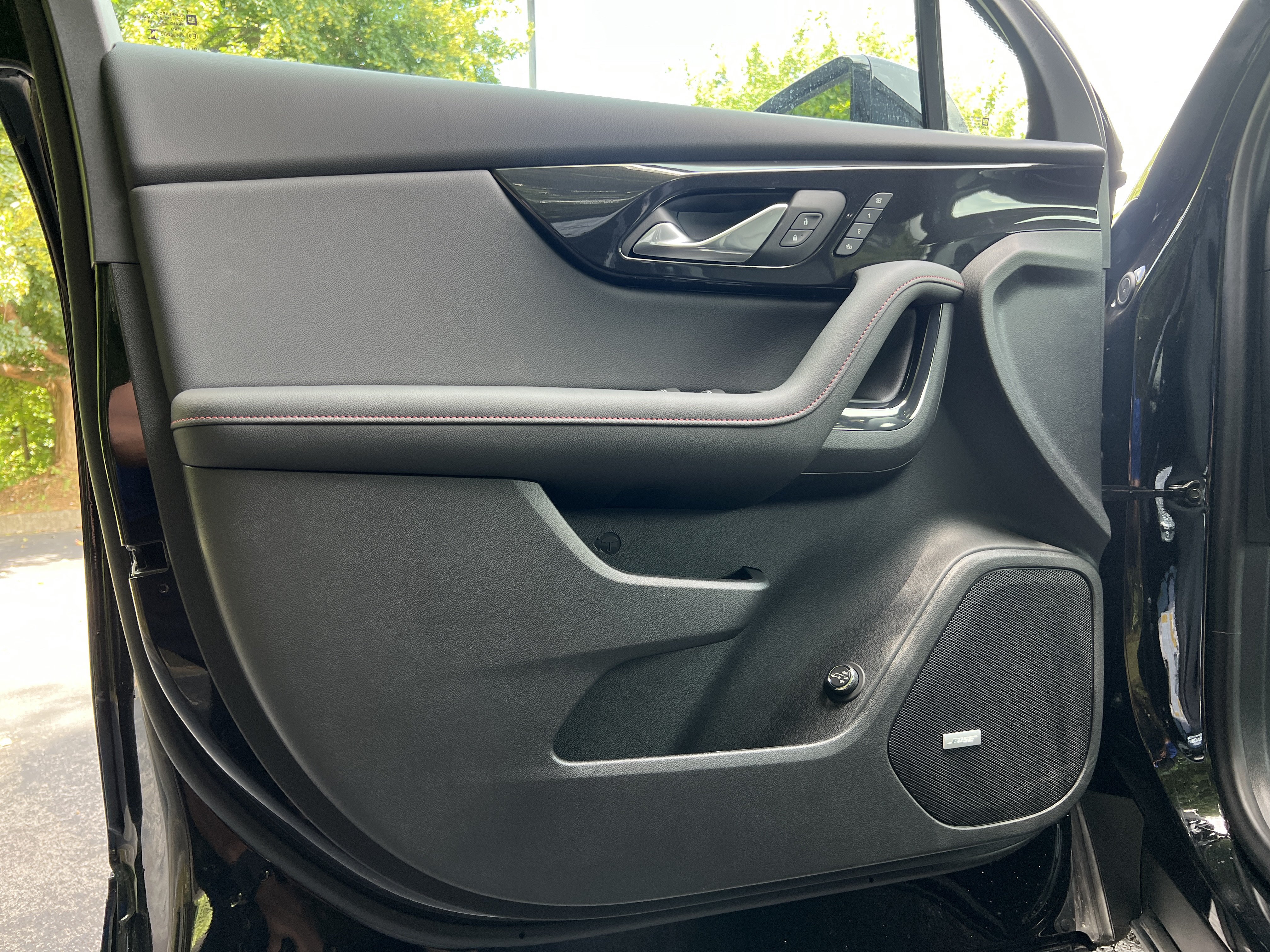 New 2026 Chevrolet Blazer RS w/ Enhanced Convenience Package FWD image 15