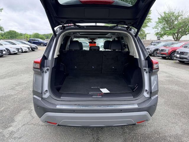 Used 2023 Nissan Rogue SV w/ SV Premium B Package FWD image 12