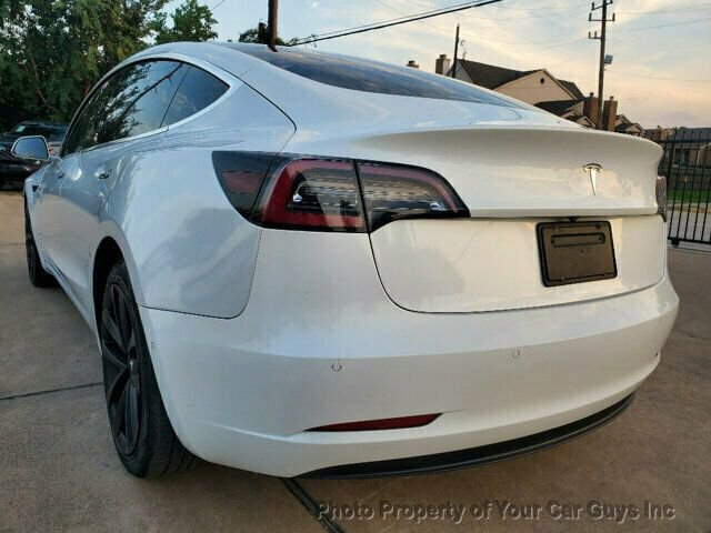 Used 2019 Tesla Model 3 image 18