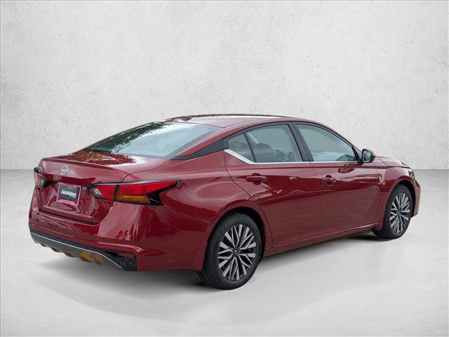 New 2026 Nissan Altima 2.5 SV FWD image 2