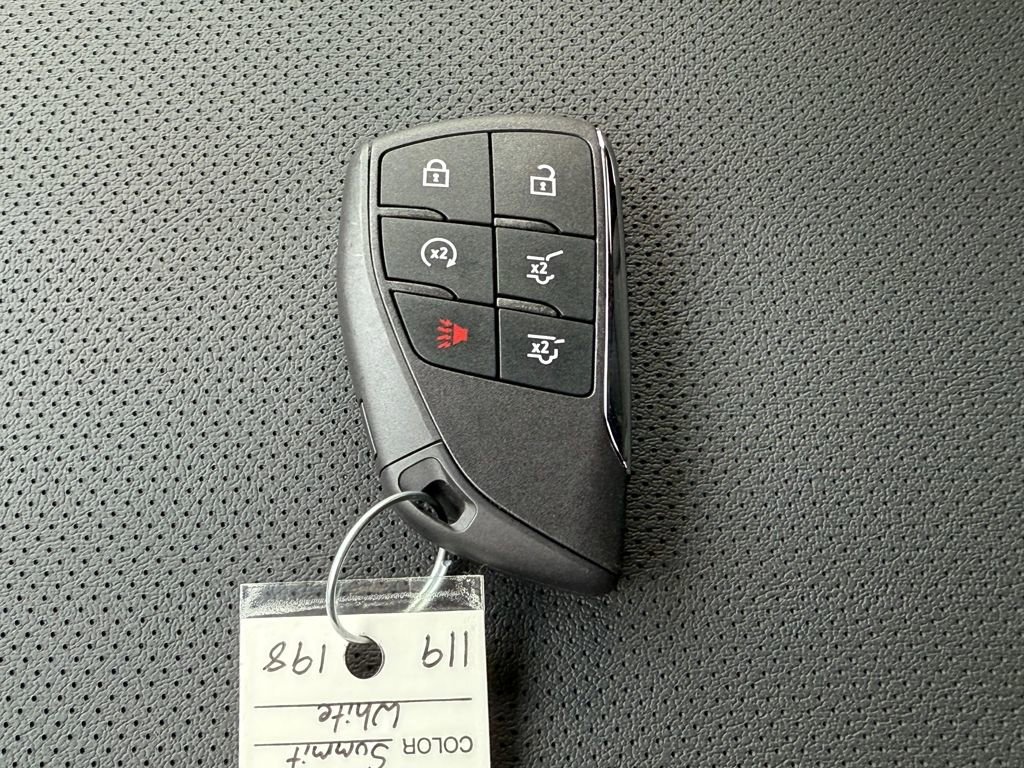 New 2026 GMC Yukon XL Elevation image 33