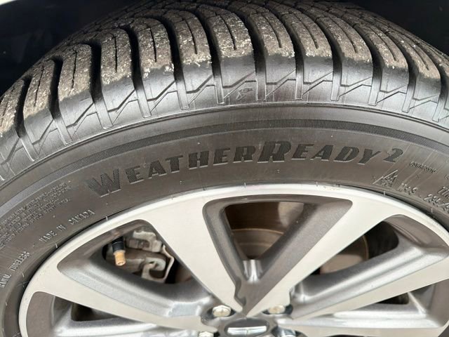 Used 2020 Lincoln Continental AWD w/ Convenience Package image 31