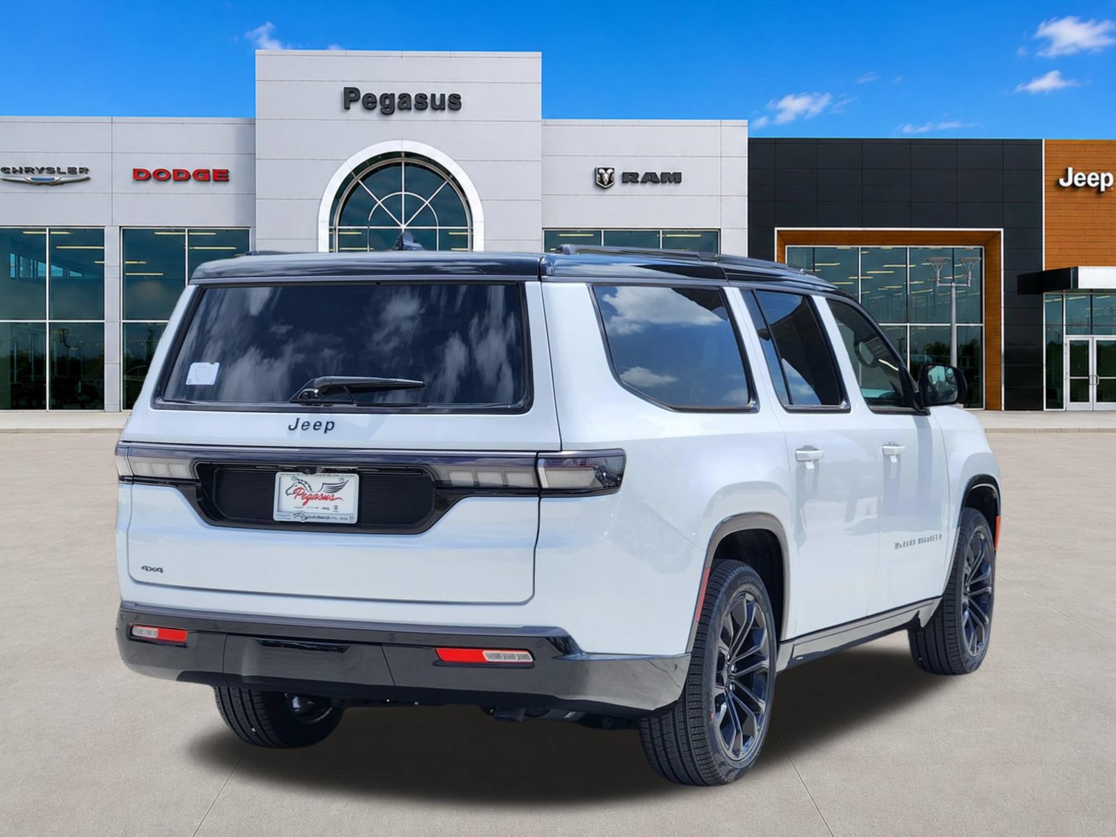 New 2026 Jeep Grand Wagoneer L Summit AWD/4WD image 5