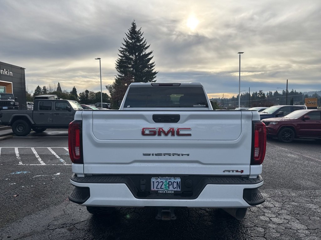 Used 2022 GMC Sierra 2500 AT4 image 6