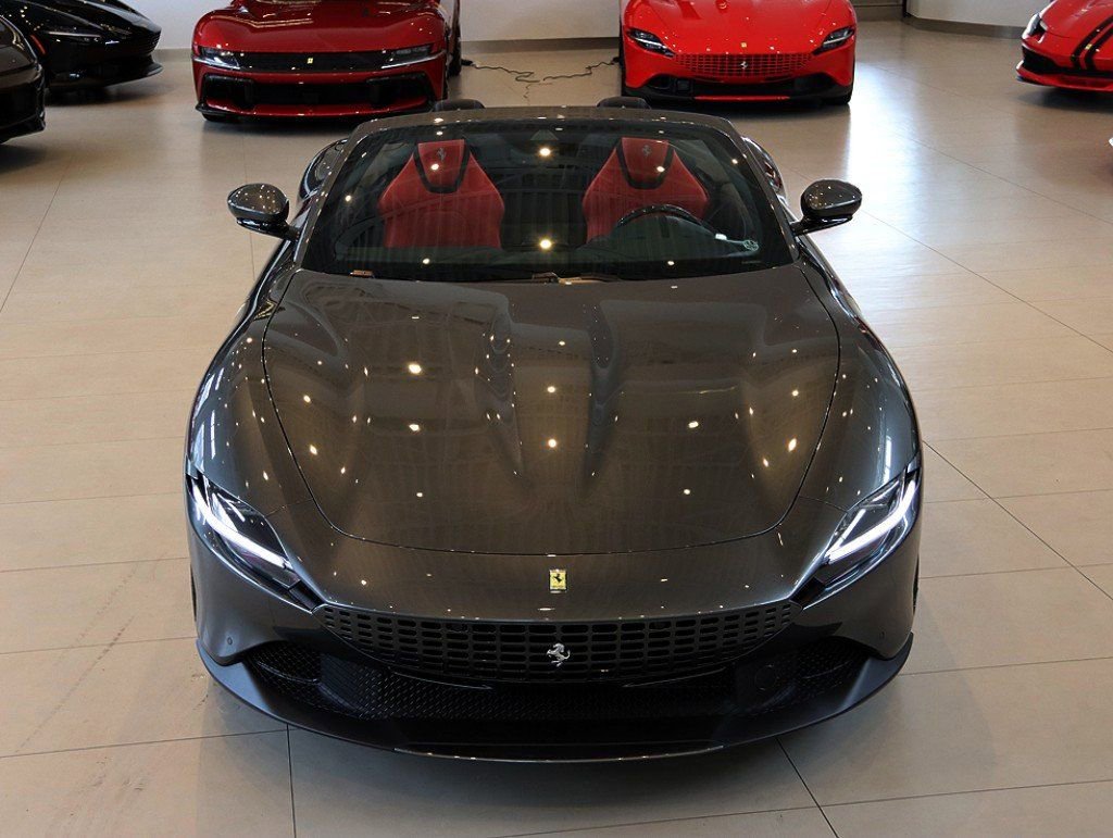 Certified 2024 Ferrari Roma Spider image 30