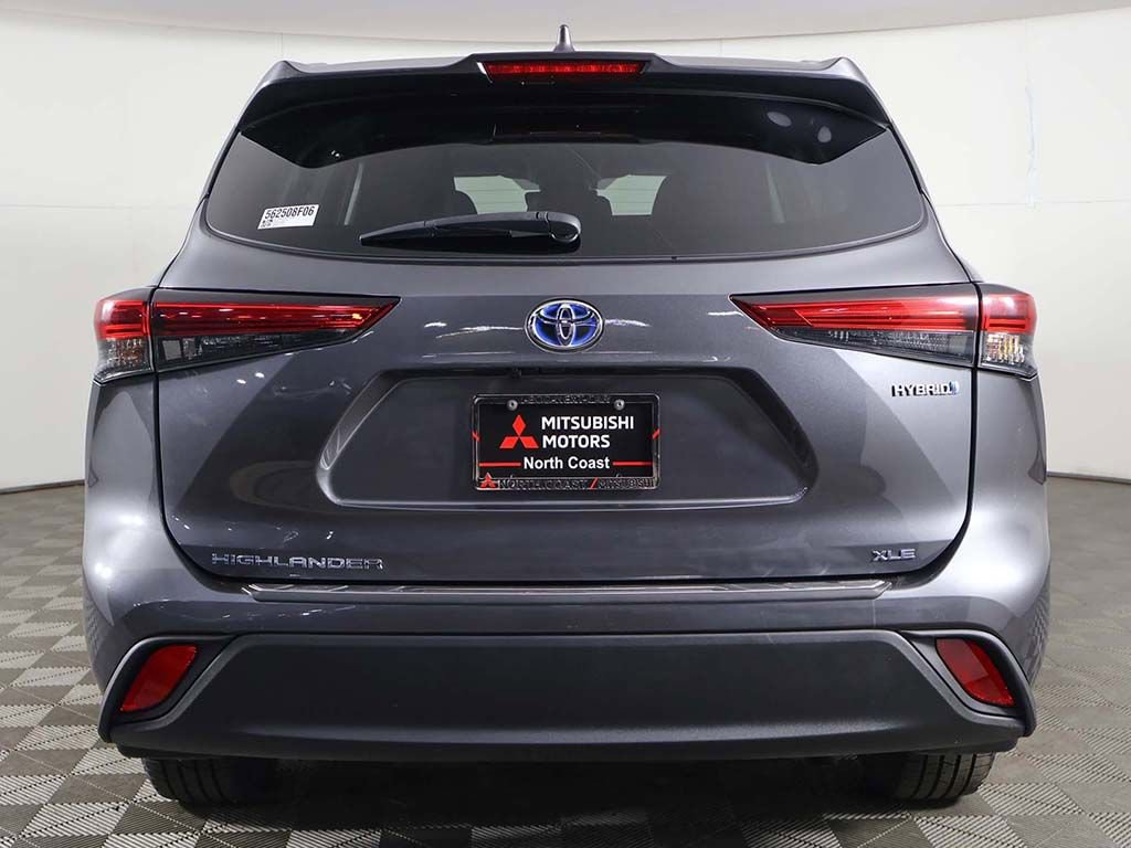 Used 2022 Toyota Highlander XLE image 13