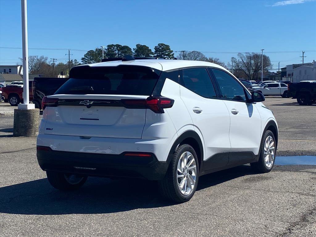 New 2027 Chevrolet Bolt LT w/ Comfort Package image 3