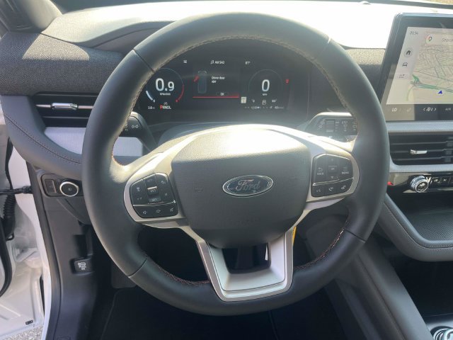 New 2027 Ford Explorer Active w/ Active Comfort Package RWD image 15