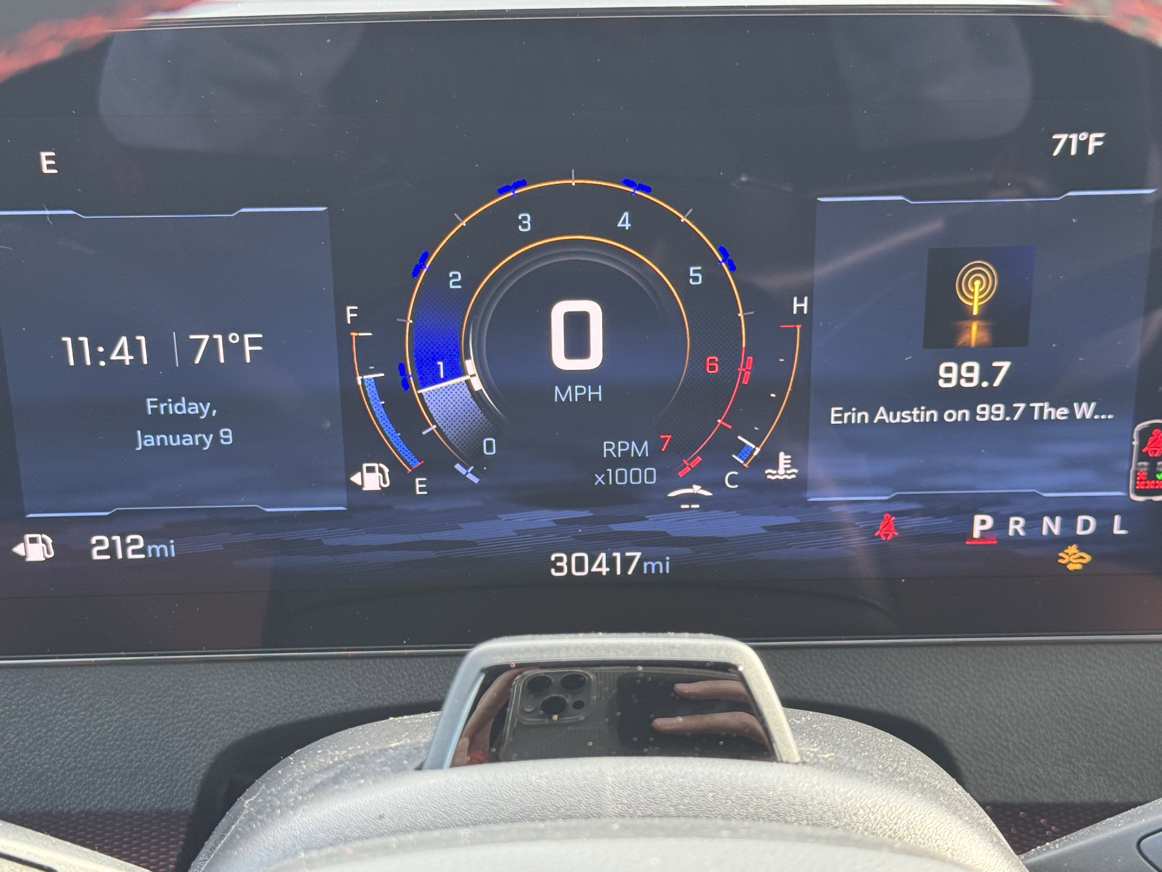 Used 2024 Chevrolet Traverse RS image 17