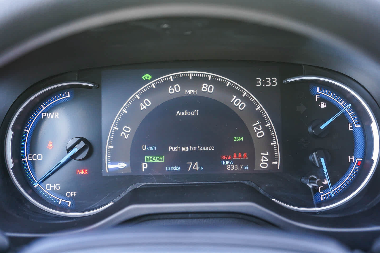 Used 2024 Toyota RAV4 XLE AWD/4WD image 22