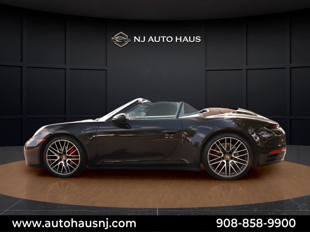 Used 2021 Porsche 911 Carrera RWD image 5