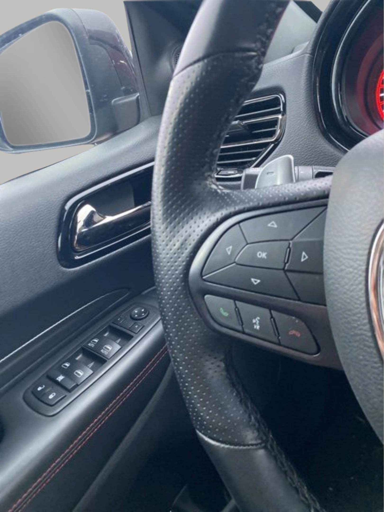 Used 2024 Dodge Durango GT image 18