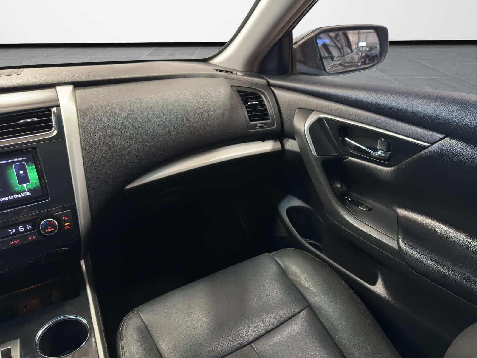 Used 2013 Nissan Altima 2.5 SV image 20