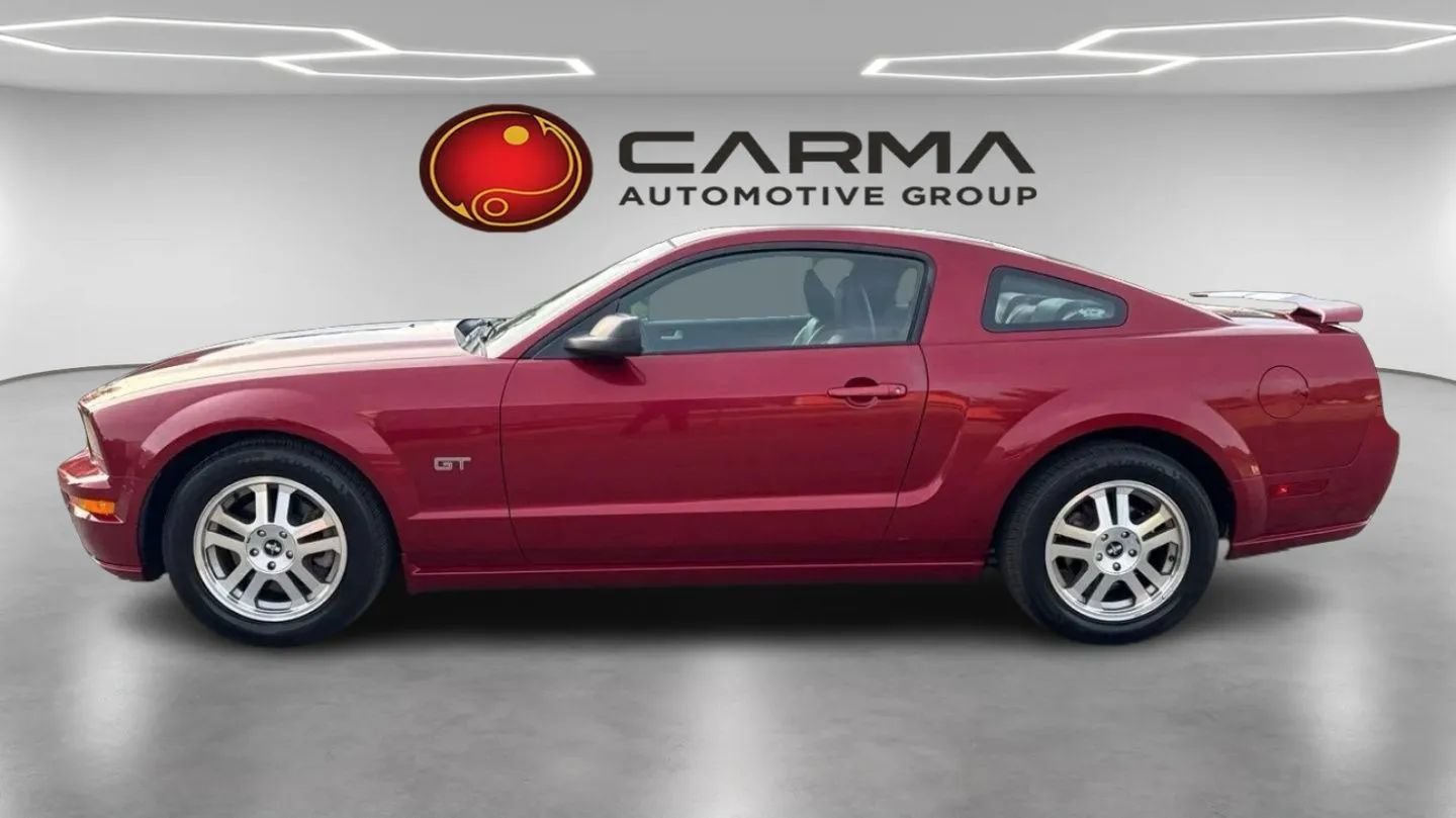Used 2006 Ford Mustang GT Premium RWD image 2