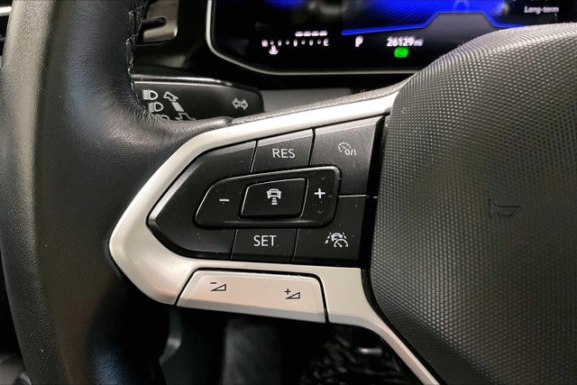 Used 2025 Volkswagen Jetta SE image 18