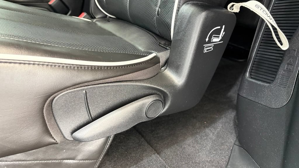 Used 2023 Chrysler Pacifica Limited w/ Uconnect Theater Family Group AWD/4WD image 20