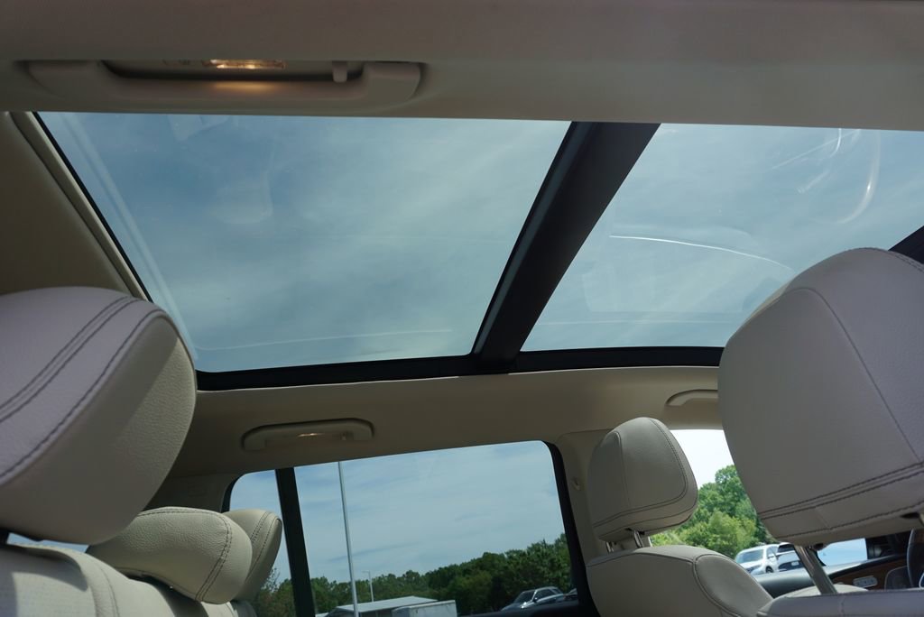 Used 2022 Mercedes-Benz GLS 450 4MATIC image 51