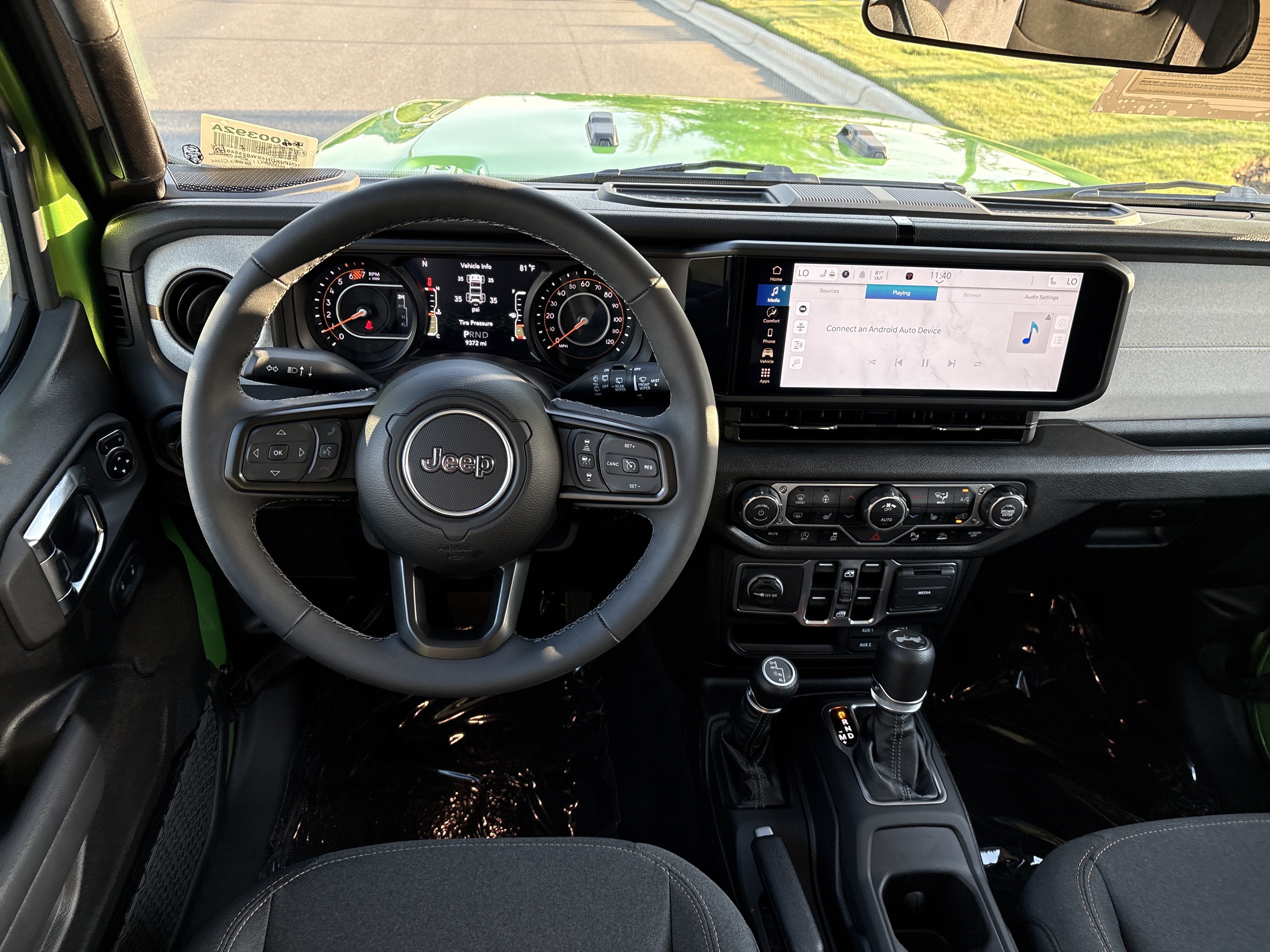 Used 2025 Jeep Wrangler Unlimited Sport AWD/4WD image 19