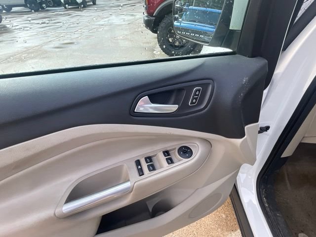 Used 2013 Ford Escape SE AWD/4WD image 39