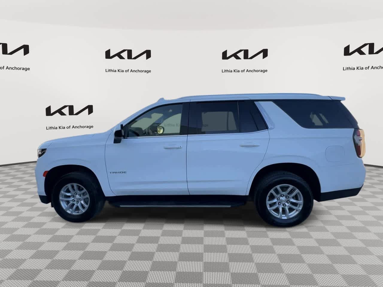 Used 2023 Chevrolet Tahoe LT AWD/4WD image 5