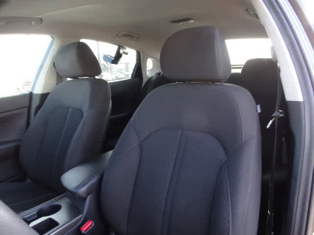 Used 2020 Kia Optima LX image 18