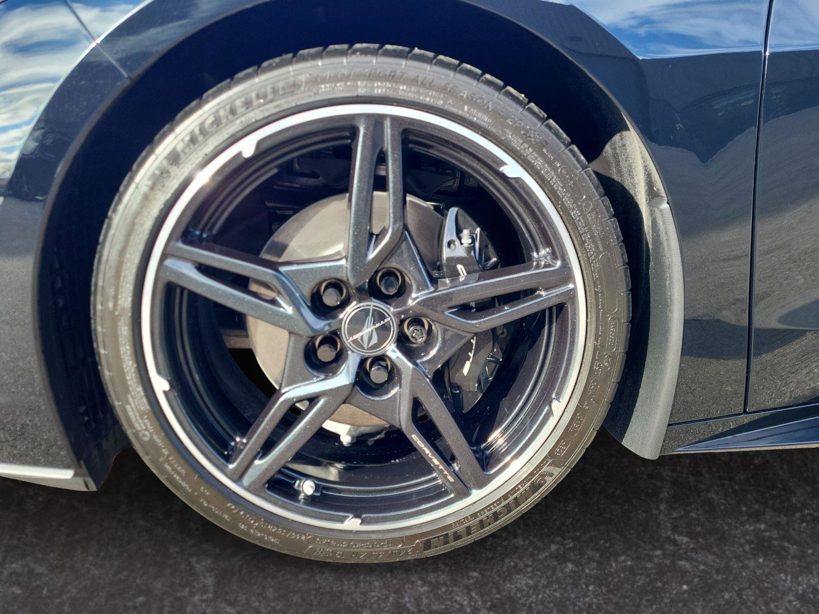 Certified 2024 Chevrolet Corvette Stingray Coupe w/ Body-Color Dual Roof Package image 24