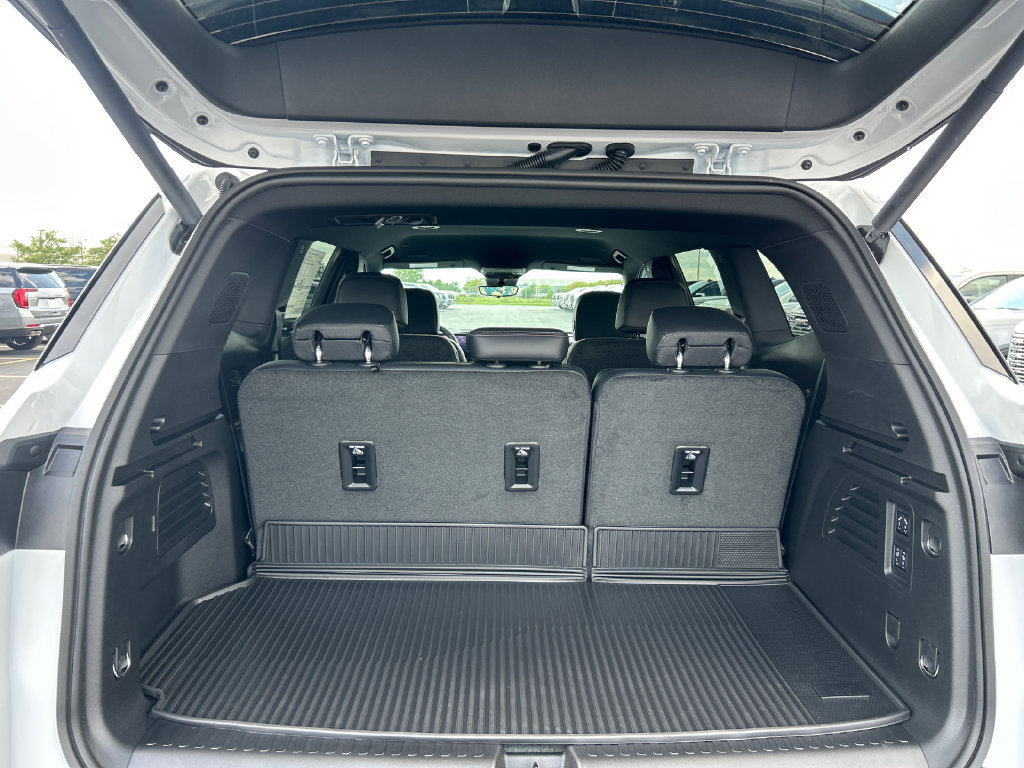 New 2027 Buick Enclave Preferred w/ Power Package FWD image 38