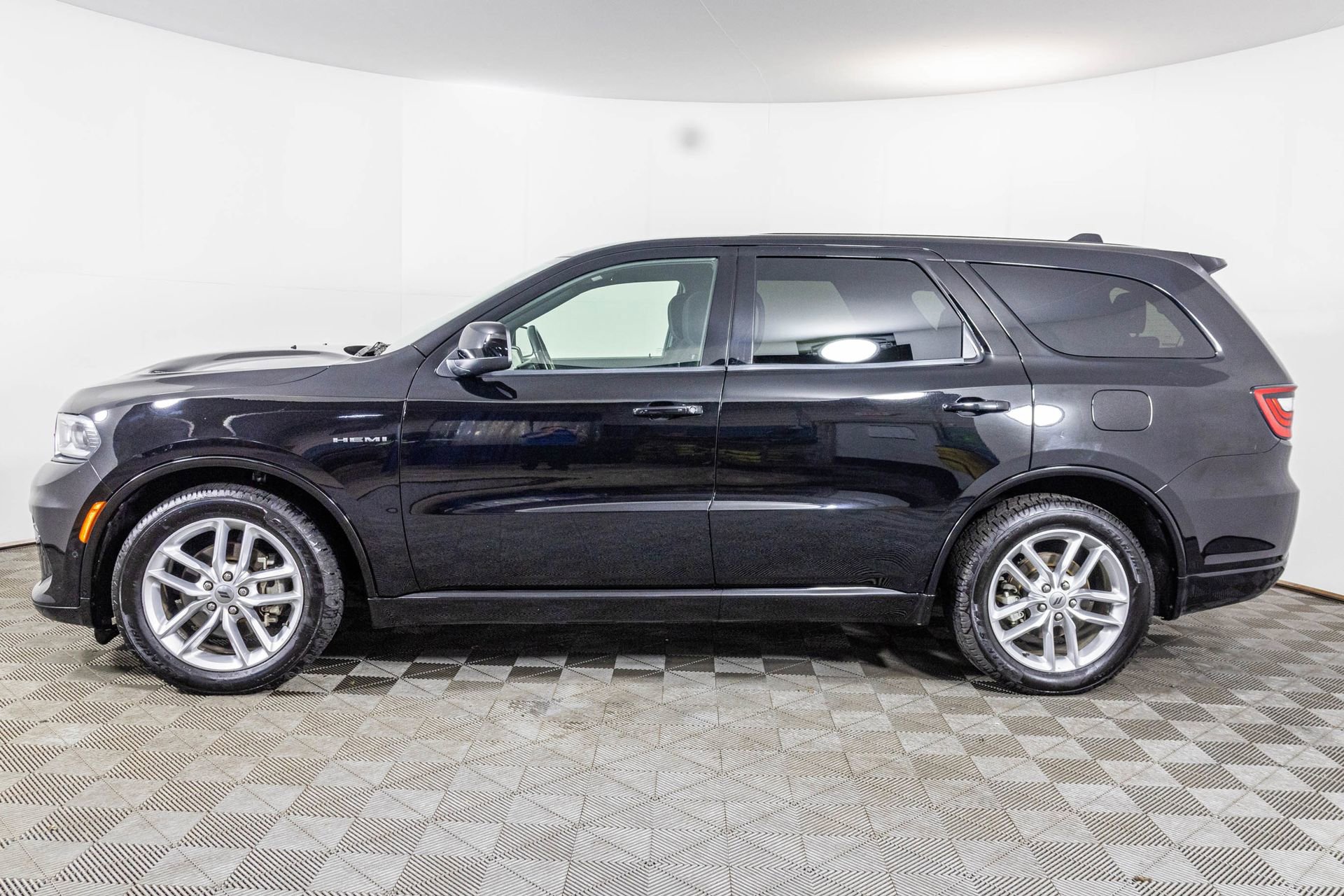 Used 2023 Dodge Durango R/T image 14