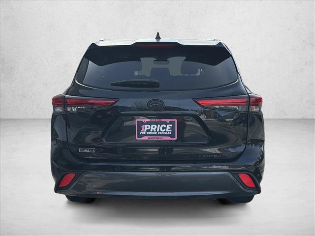 Used 2022 Toyota Highlander Limited image 6