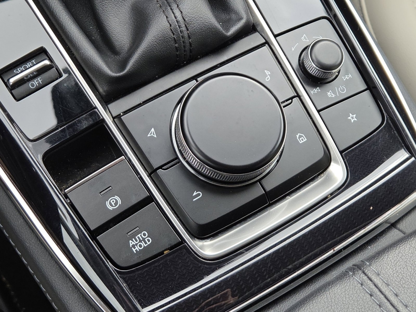 Used 2023 MAZDA CX-30 AWD 2.5 S w/ Preferred Package image 28