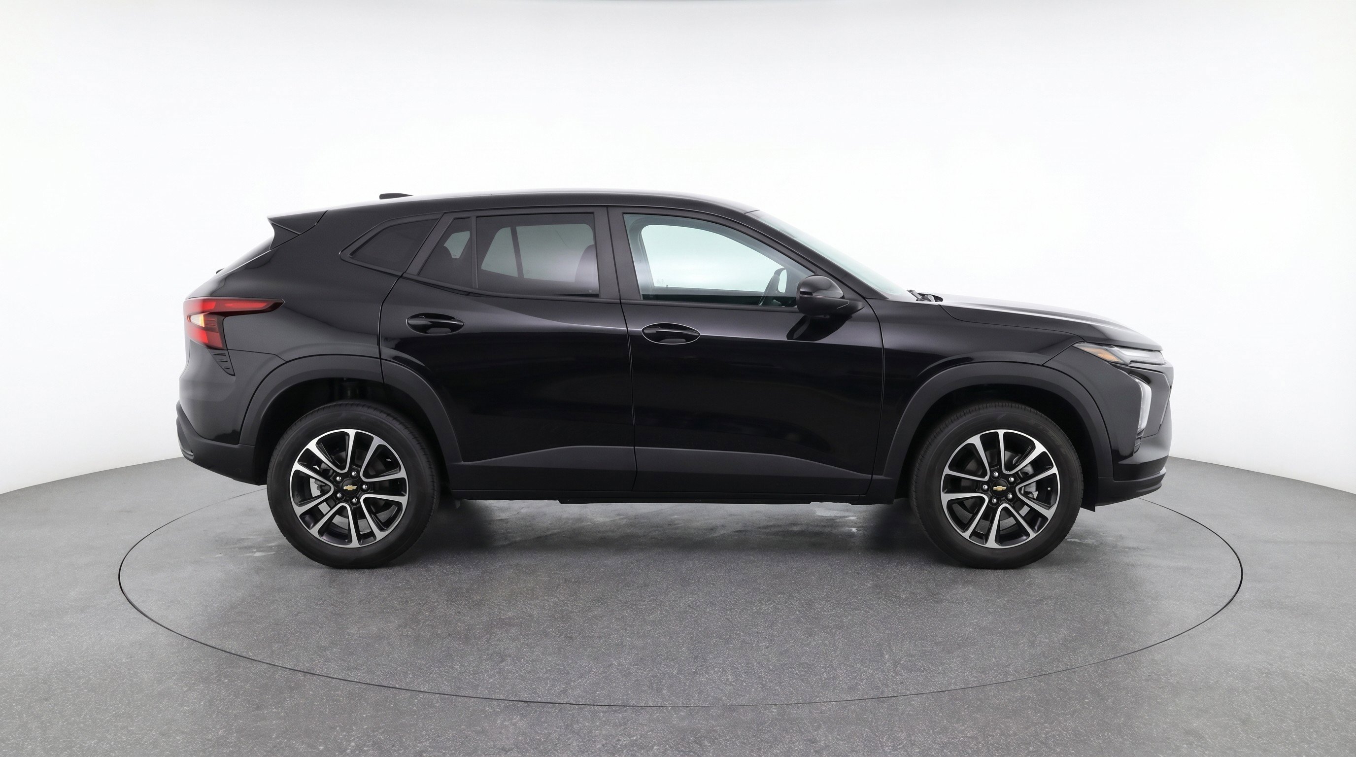 Used 2025 Chevrolet TrailBlazer LT FWD image 11