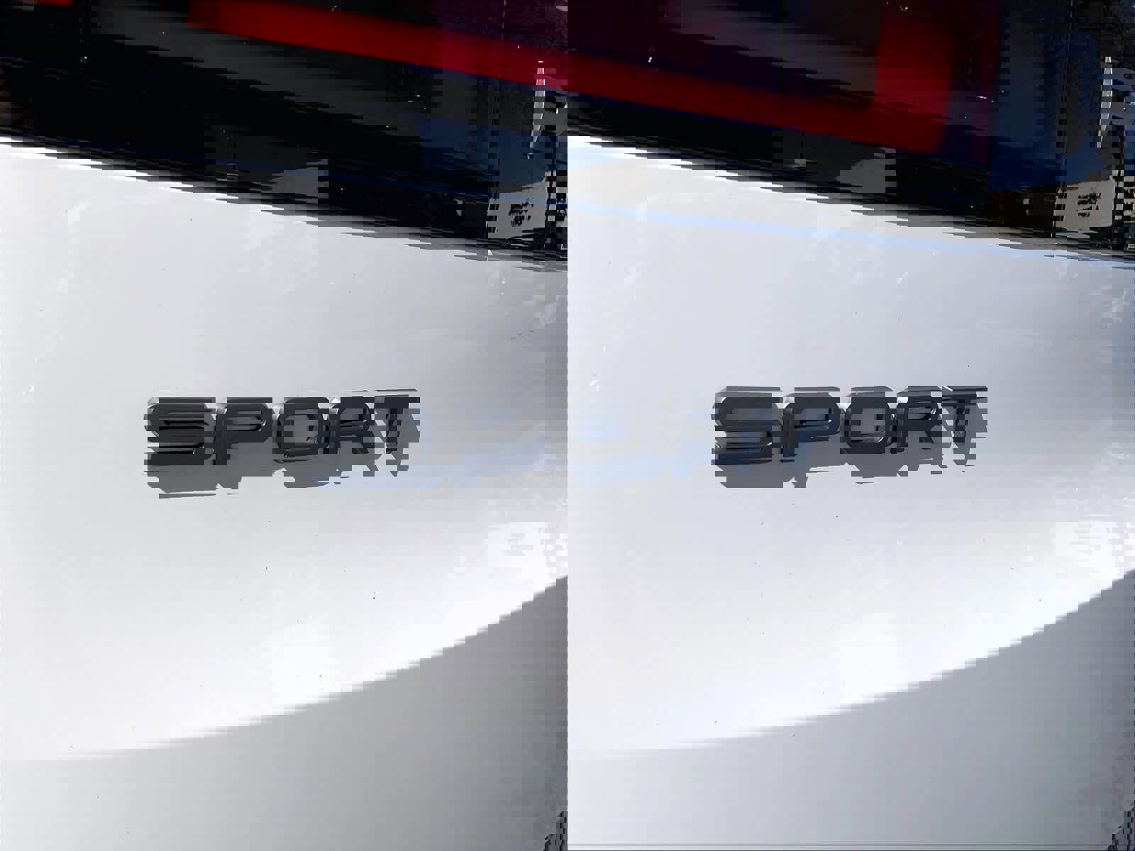 Used 2025 Land Rover Range Rover Sport S image 10