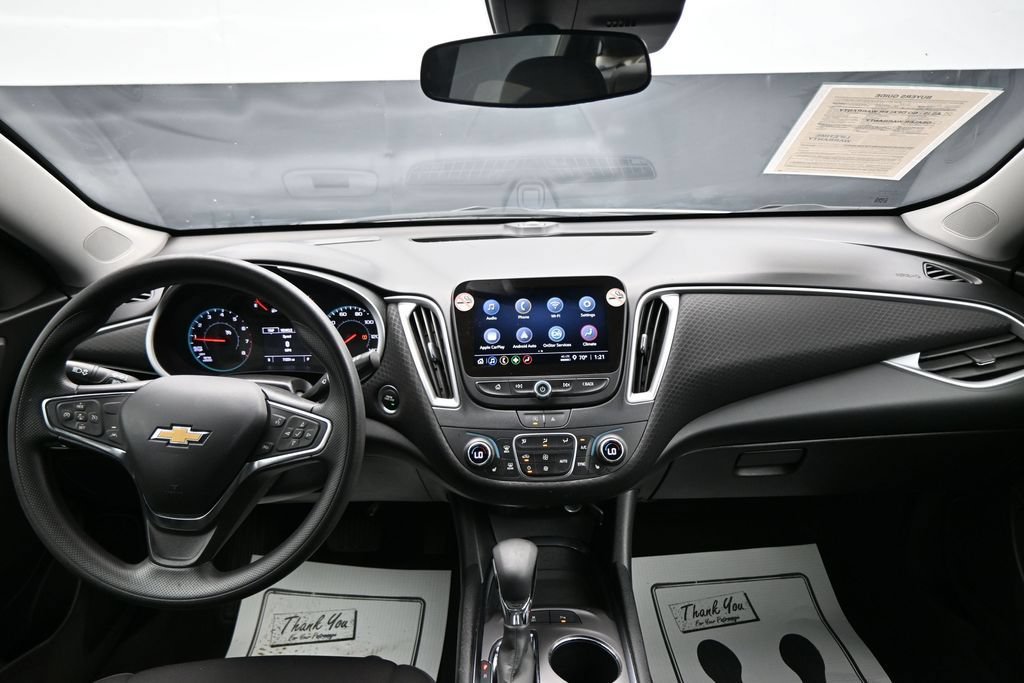 Used 2024 Chevrolet Malibu LT FWD image 16