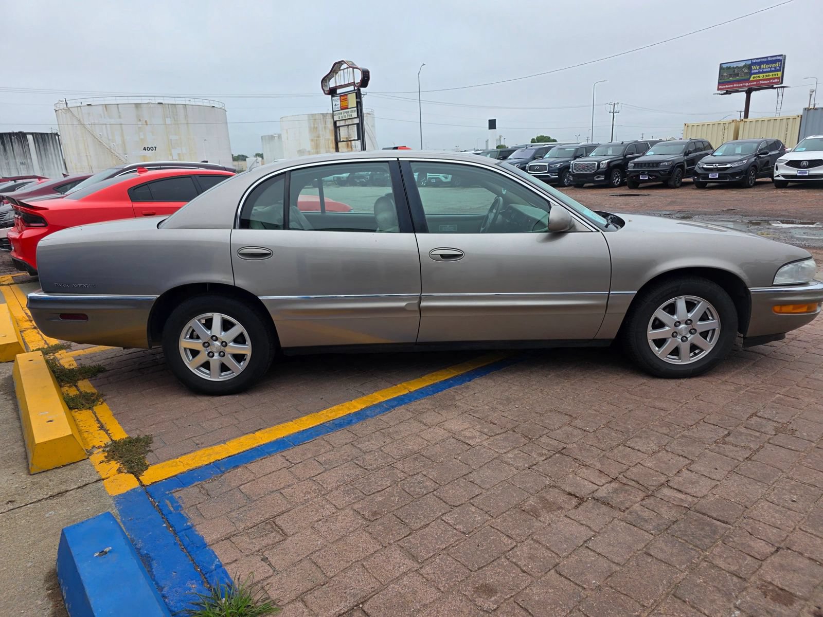 Used 2004 Buick Park Avenue FWD image 4