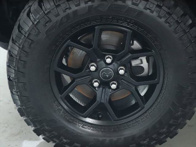 Certified 2024 Jeep Wrangler Willys image 37