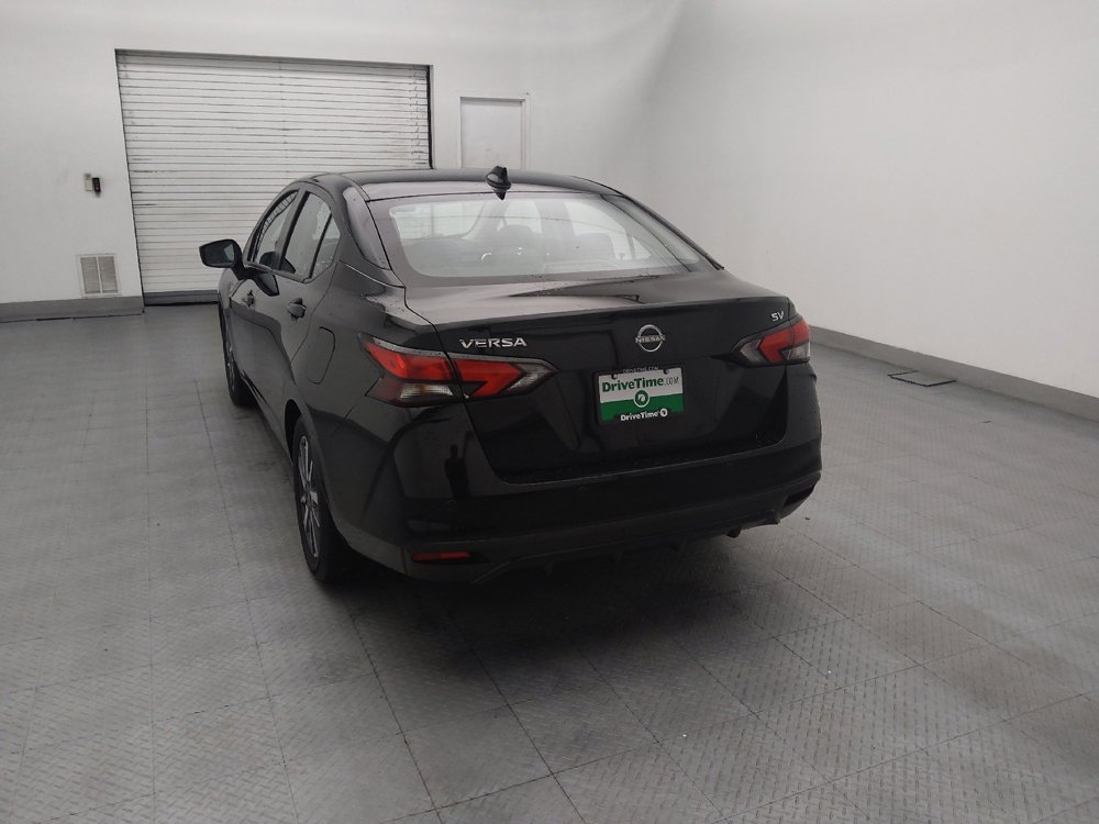 Used 2023 Nissan Versa SV FWD image 6