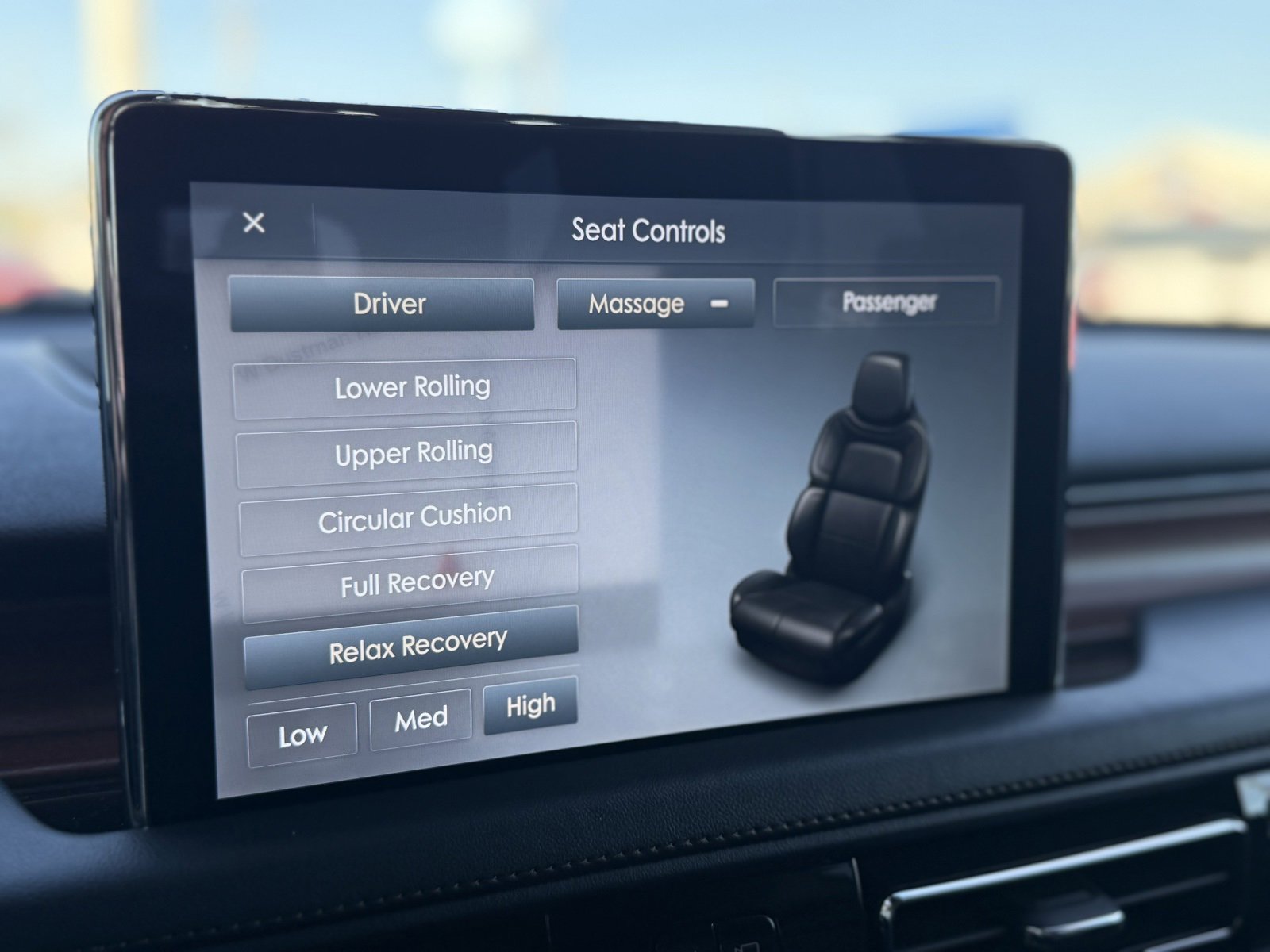 Used 2023 Lincoln Aviator Reserve w/ Equipment Group 201A image 30