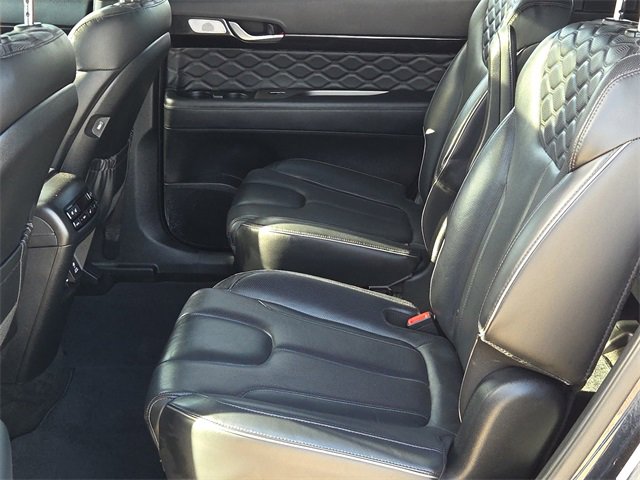 Used 2021 Hyundai Palisade Calligraphy image 15