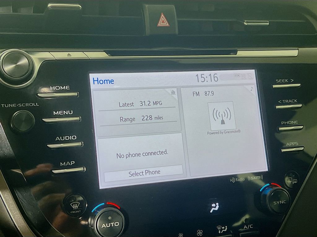 Certified 2019 Toyota Camry XLE FWD image 14