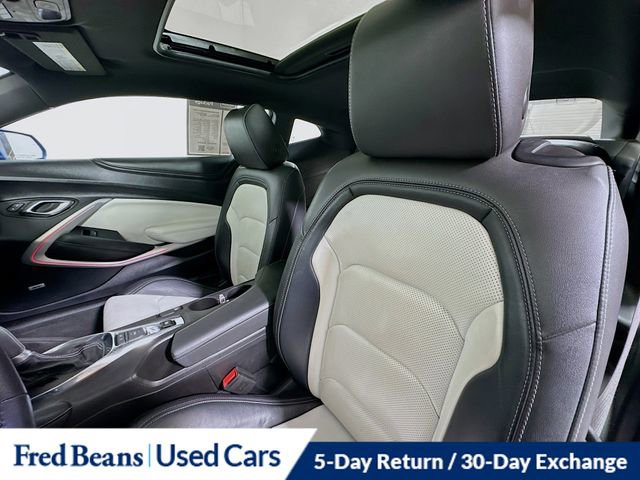 Used 2016 Chevrolet Camaro LT image 24