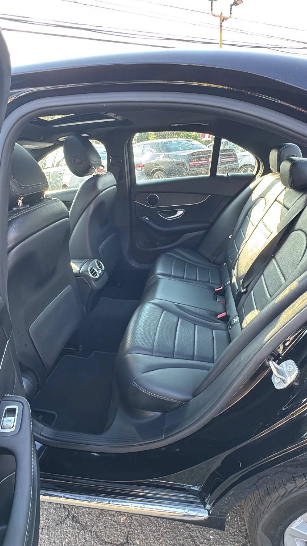 Used 2019 Mercedes-Benz C 300 4MATIC Sedan w/ Premium Package image 15