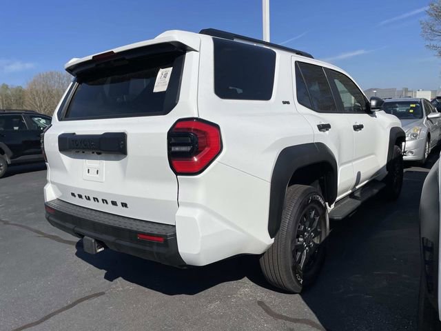 Used 2025 Toyota 4Runner SR5 image 5