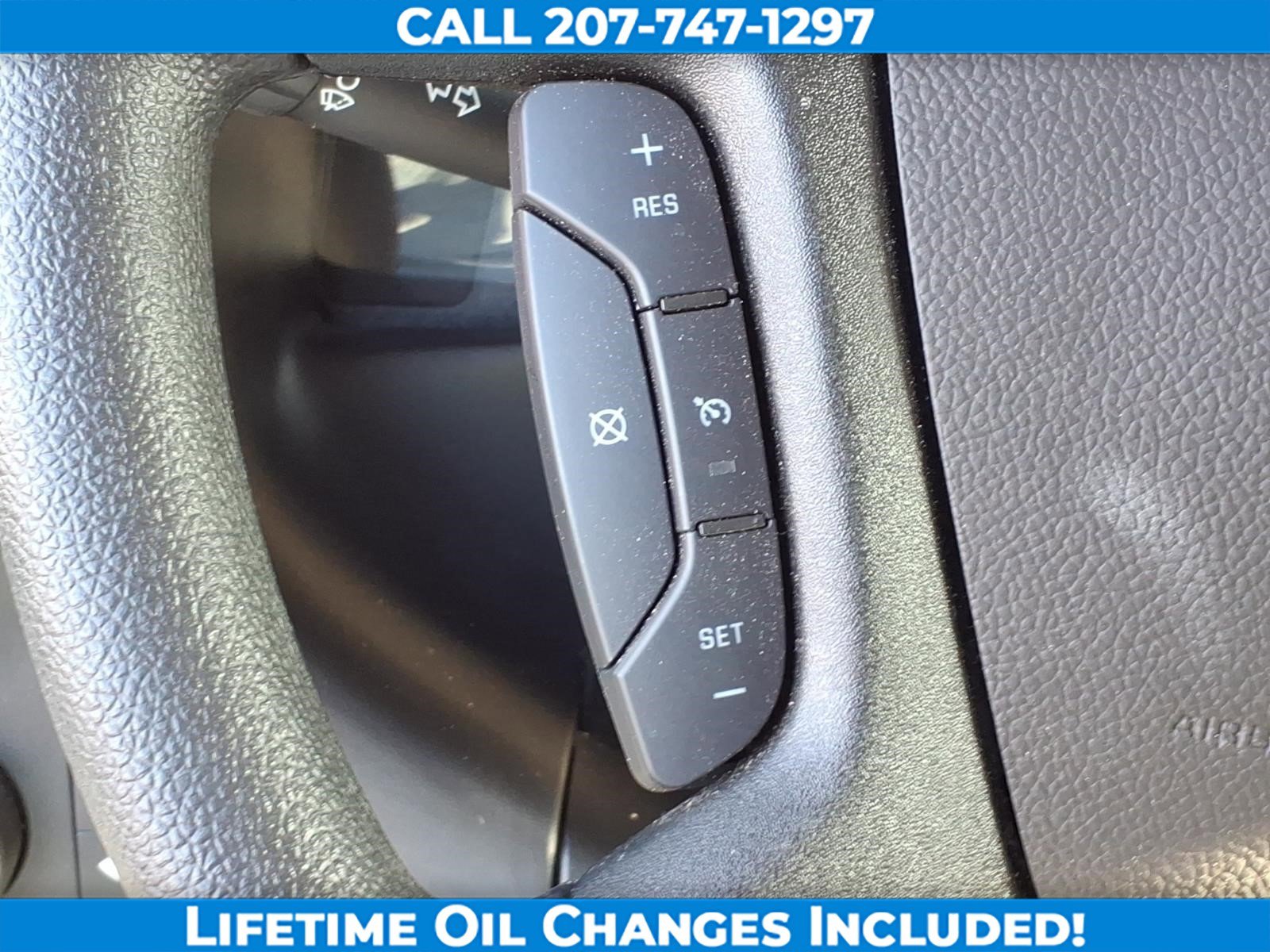 Used 2025 Chevrolet Express 3500 Extended w/ Driver Convenience Package RWD image 16