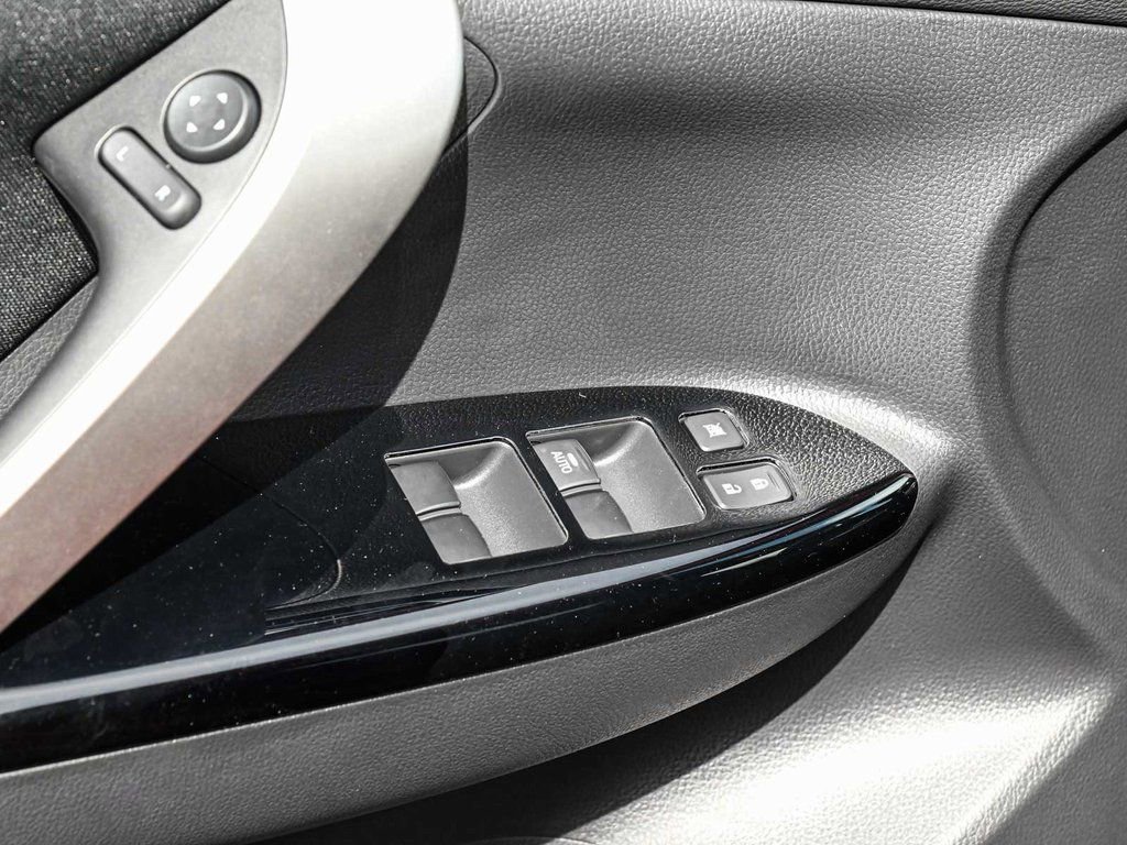 New 2024 Mitsubishi Eclipse Cross LE AWD/4WD image 9