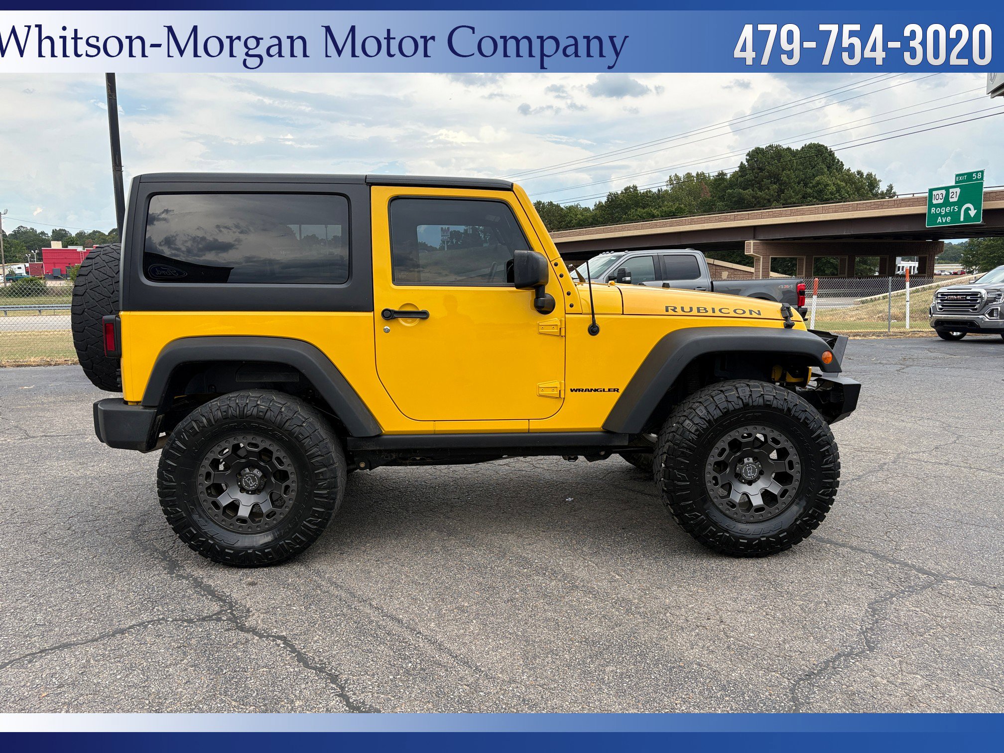 Used 2015 Jeep Wrangler Rubicon w/ Power Convenience Group image 5