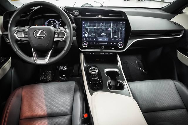 Certified 2023 Lexus RZ 450e Premium w/ Technology Package AWD/4WD image 14