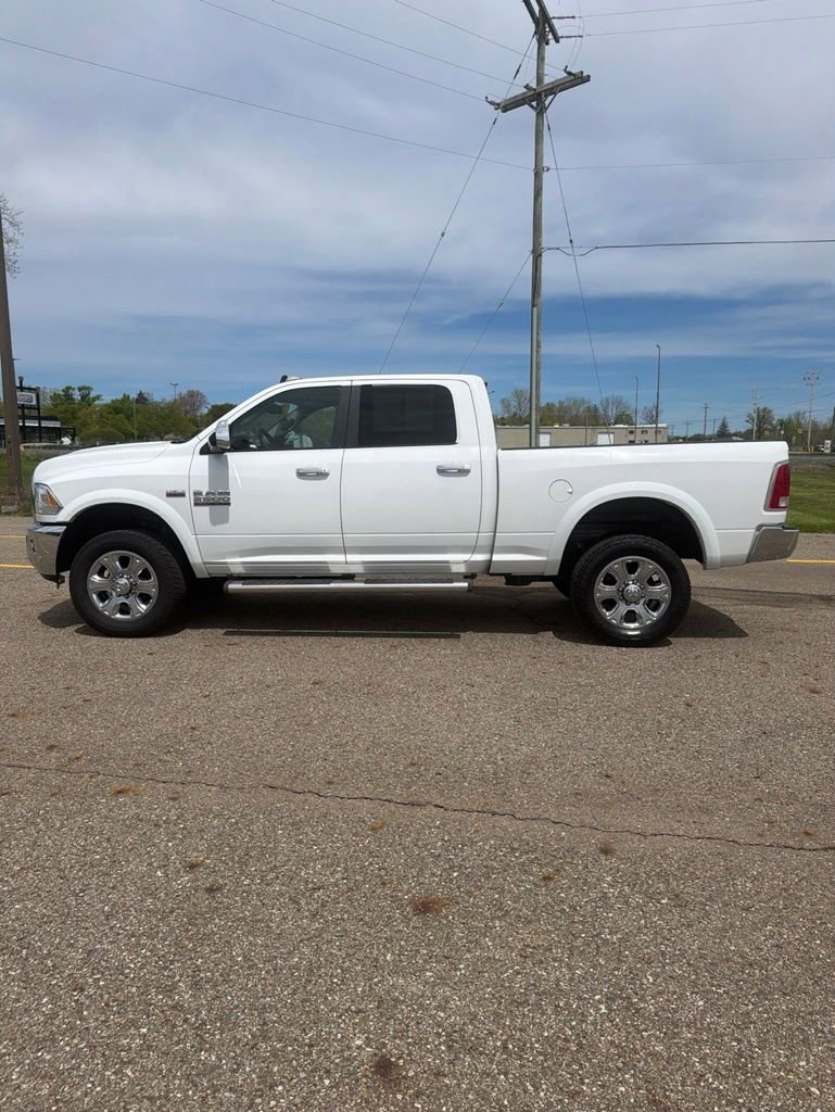 Used 2018 RAM 2500 Laramie w/ Convenience Group AWD/4WD image 8