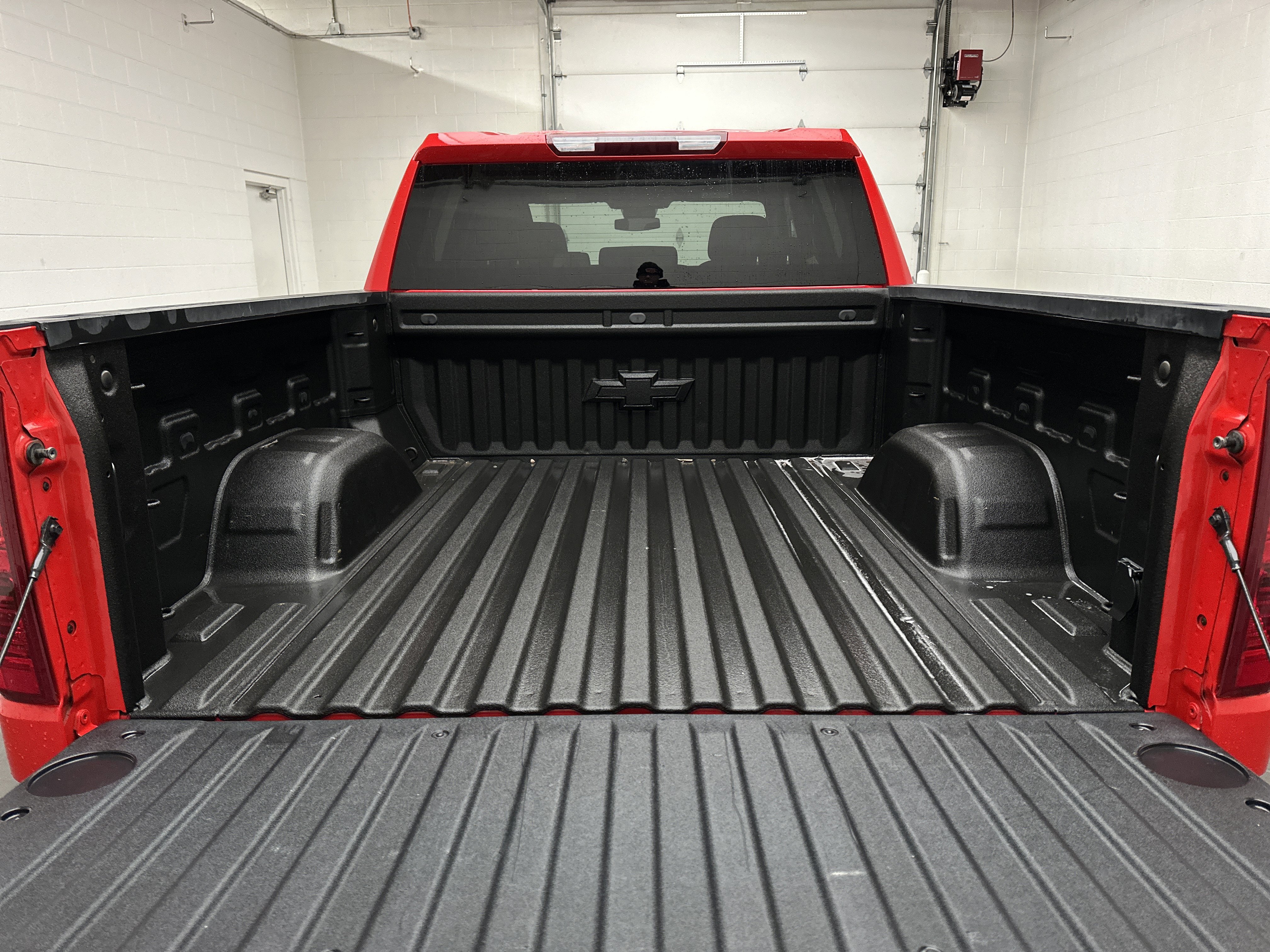 Used 2023 Chevrolet Silverado 1500 LT image 12