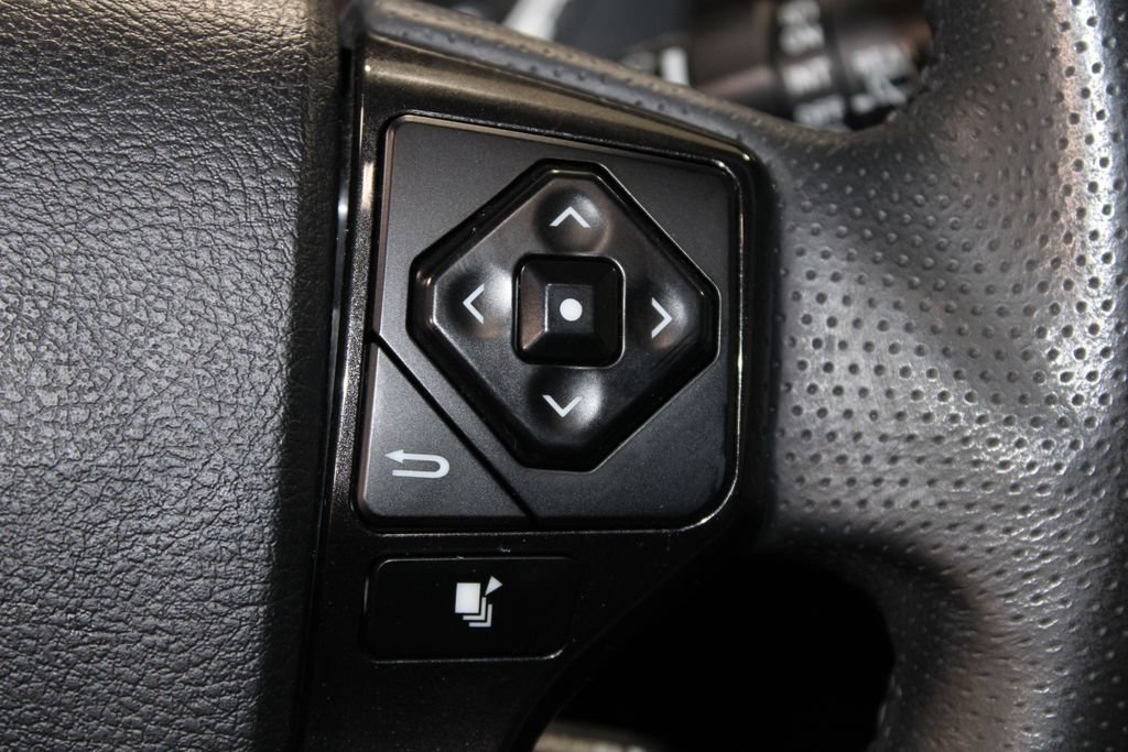 Used 2021 Toyota 4Runner TRD Pro AWD/4WD image 38